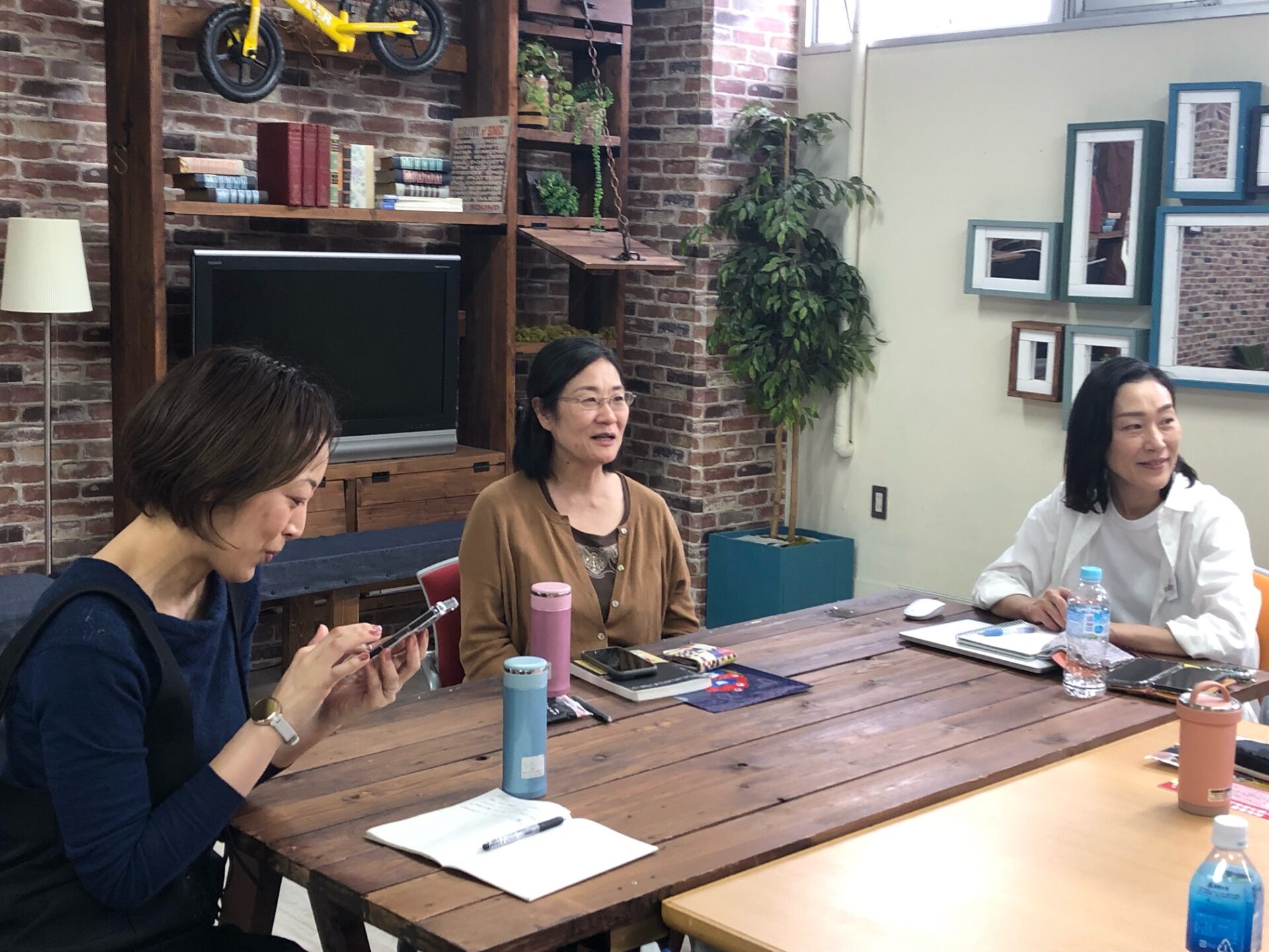 いいものマガジン編集会議の様子
