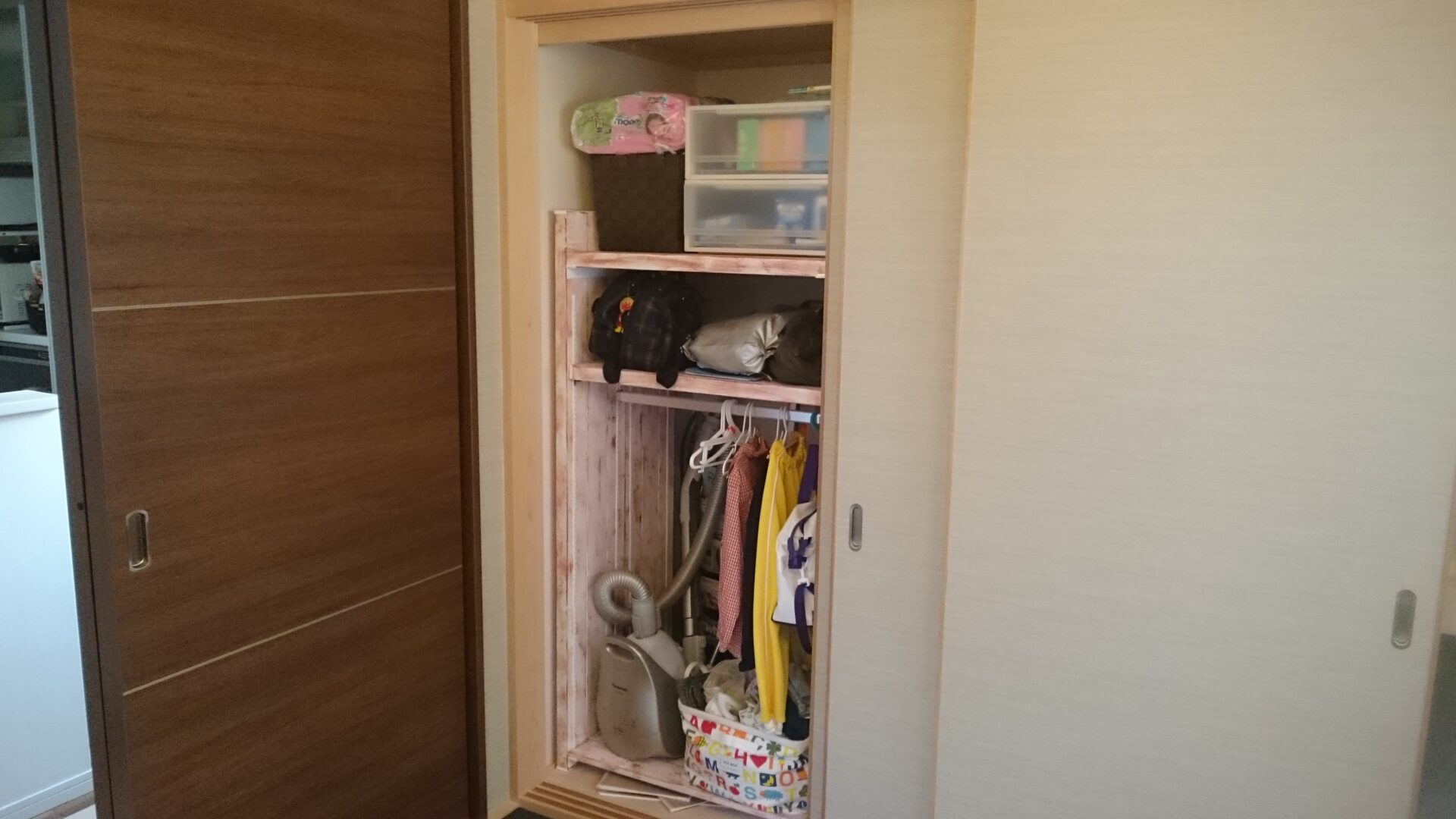 岩本さんが作った子ども部屋収納