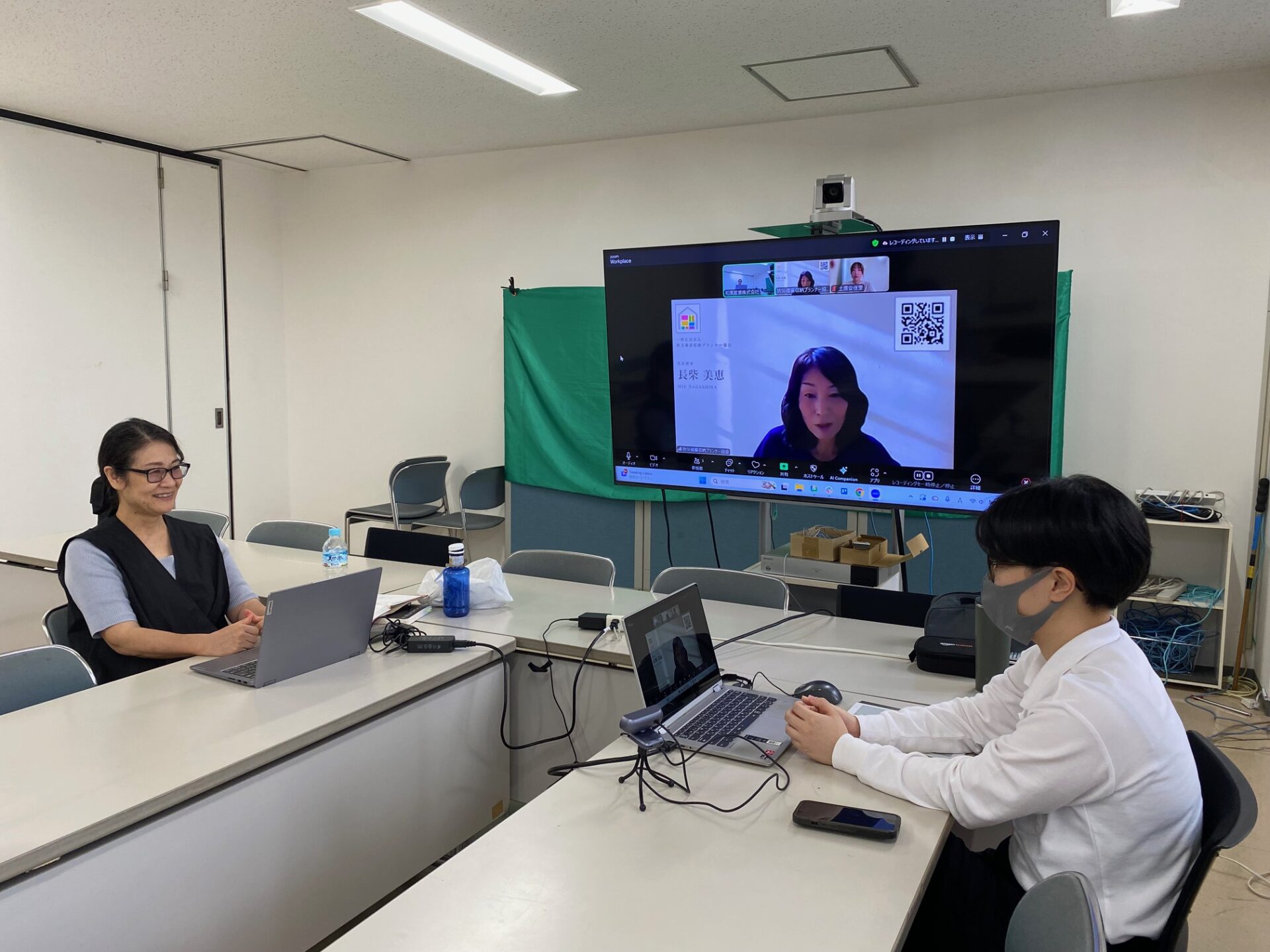 いいものマガジン編集会議の様子