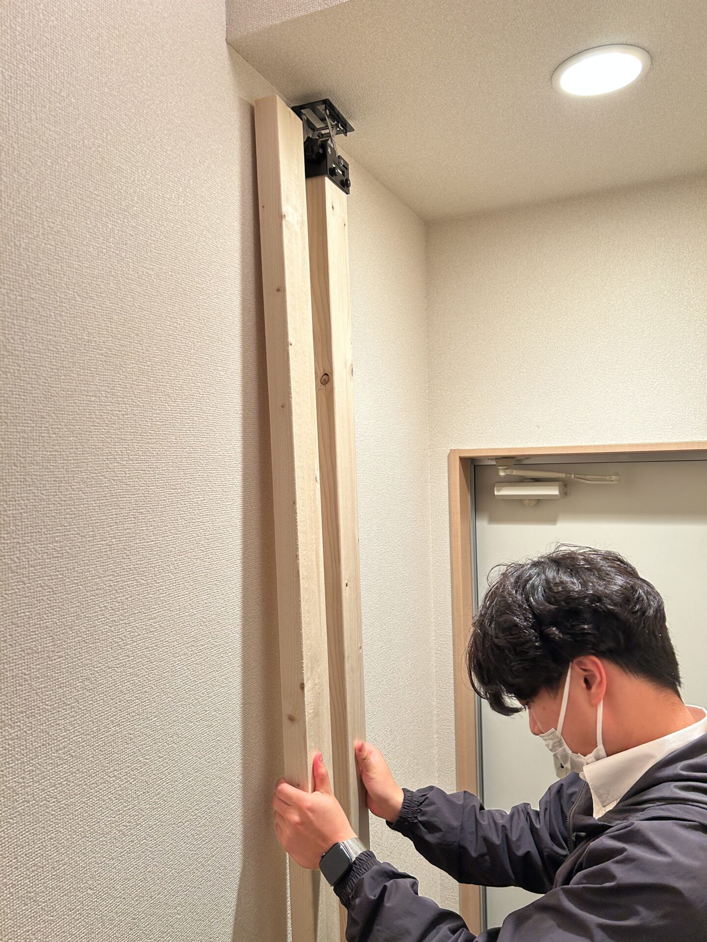 正しい長さの木材と、間違った長さの木材