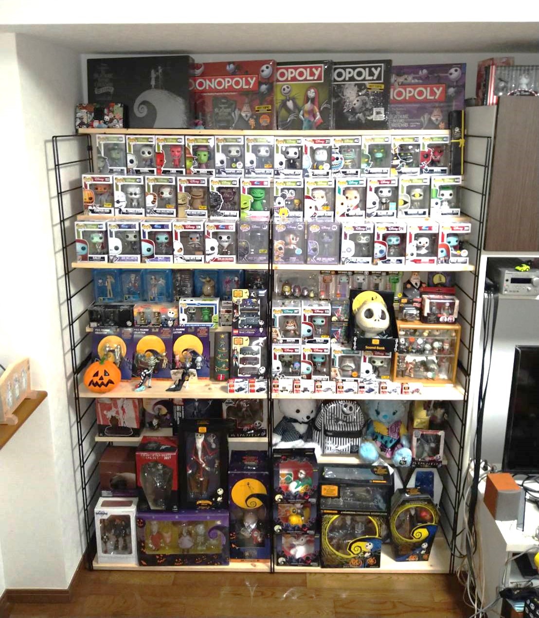 アサミさんの推し活収納 ナイトメアー棚