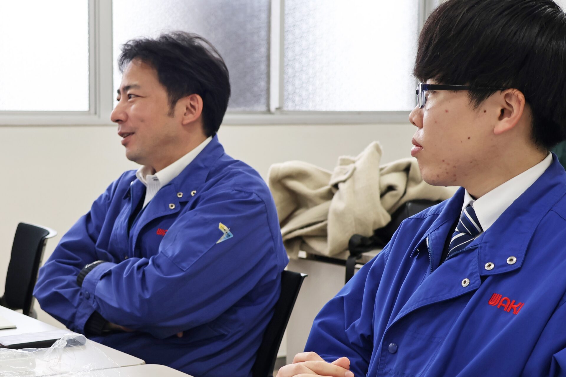 編集会議の様子